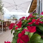 Hotel Keit 4*