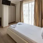 Keit Tirana