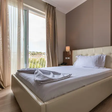 Keit Hotel 4*